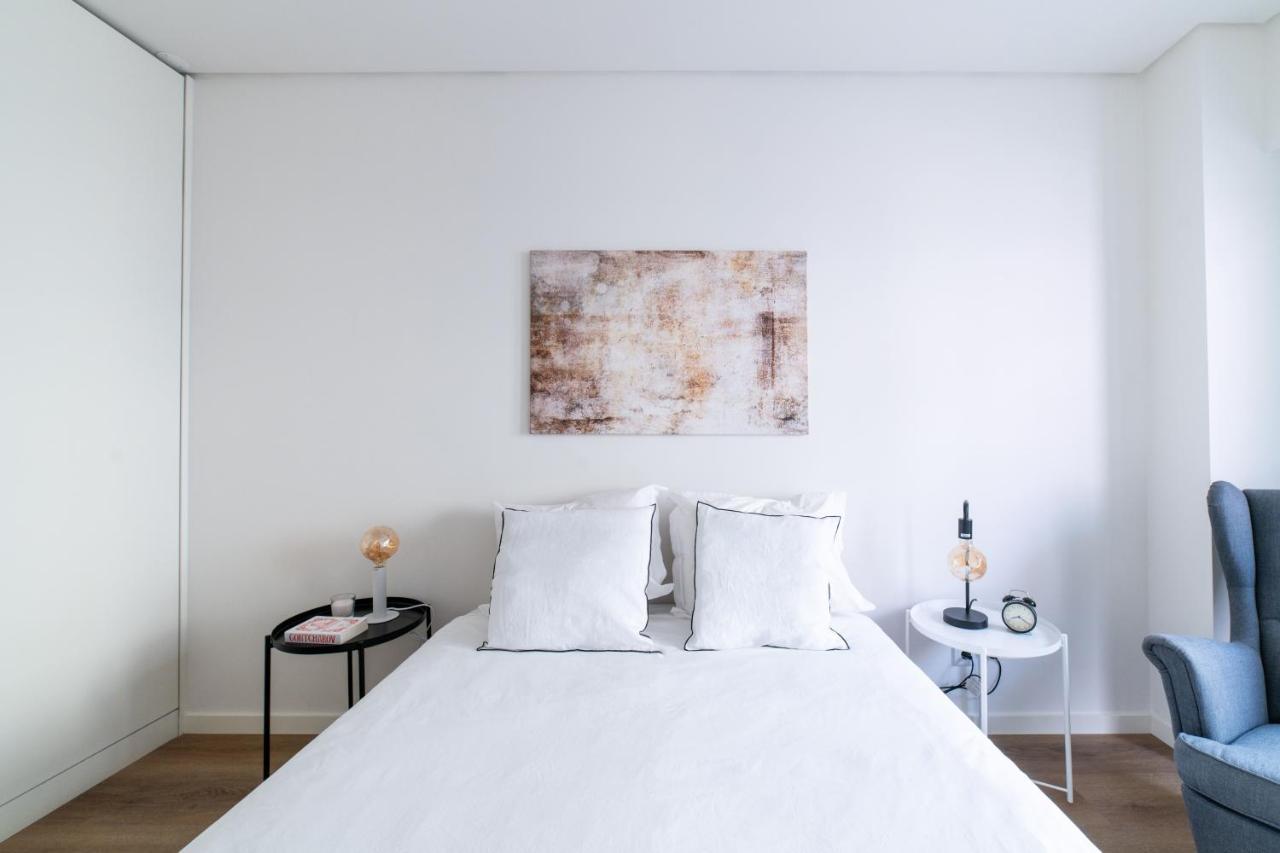 Lusiadas 53 2ºd - Beautiful Two-Bedroom Apartment Lisboa Eksteriør billede