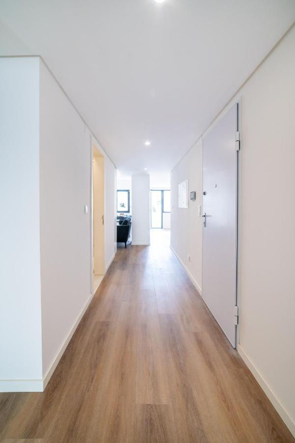 Lusiadas 53 2ºd - Beautiful Two-Bedroom Apartment Lisboa Eksteriør billede